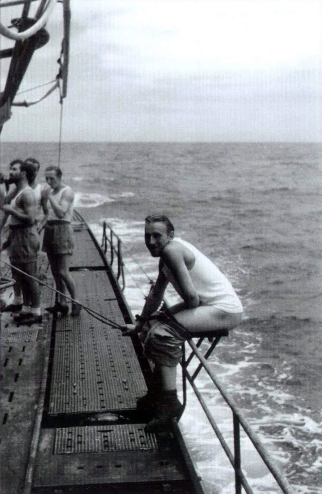 a7e19558c195557b0d42b26dd1c29332d40af325.jpg